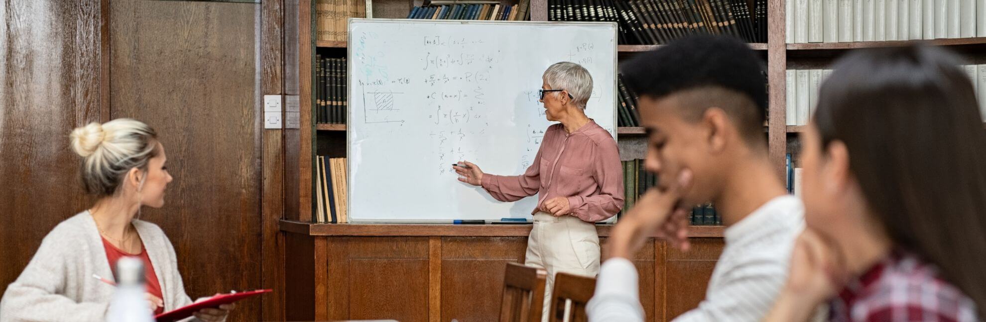 Curriculum Design Uncovered Expert Strategies from Academic Innovators